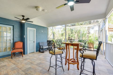 Bradenton Vacation Rental | 4BR | 5BA | 2,469 Sq Ft | 2 Steps Required