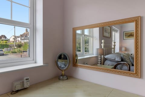 Get a great nights sleep in the beautiful bedroom with double bed and plenty of storage