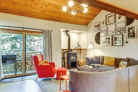 Mammoth Lakes Vacation Rental | 3BR | 2BA | 1,554 Sq Ft | 6 Steps to Enter