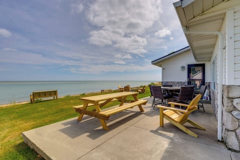 Port Hope Vacation Rental | 3BR | 2BA | 2,241 Sq Ft | 2 Steps Required