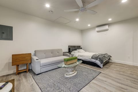 Los Angeles Vacation Rental | Studio | 1BA | 1 Step Required | 650 Sq Ft