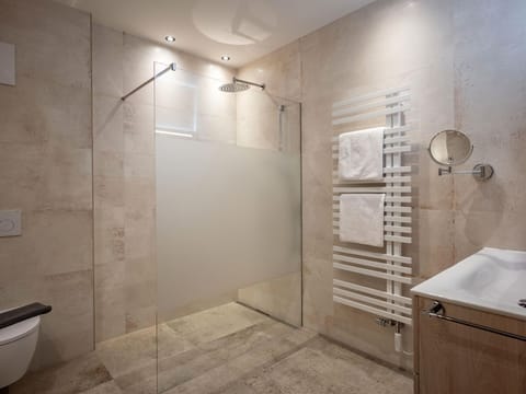 Appart Christophorus - apartment/apartment, shower, WC, 1 bedroom Apartment in Salzburgerland