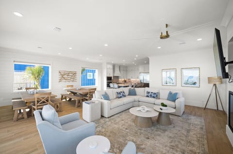 Coastal decor throughout and open-living concept on the main floor