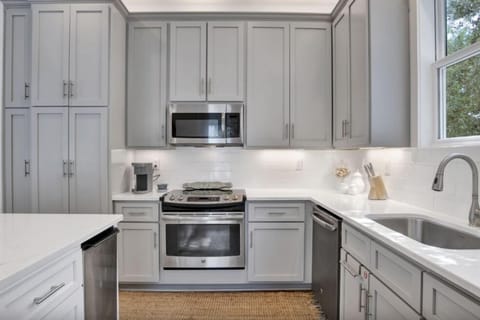 Stainless steel appliances & beautiful marble countertops