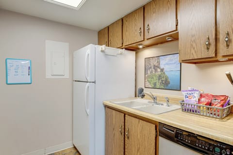 Kitchen | Coffee Maker | Toaster