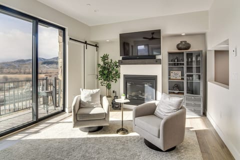 Granby Vacation Rental | 3BR | 2.5BA | 1,750 Sq Ft | Steps Required