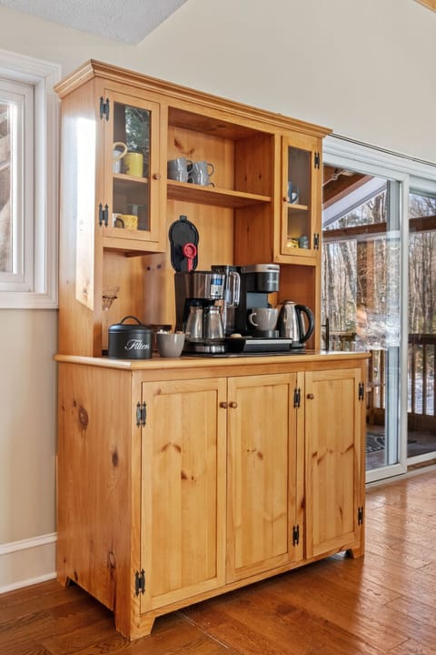 Fully stocked coffee bar for slow mornings and late-night chats!