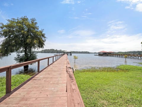Only pier is available for use. Swimming/fishing. Boat lift isn’t accessible. 