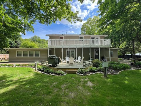 Wonder Woods Great House