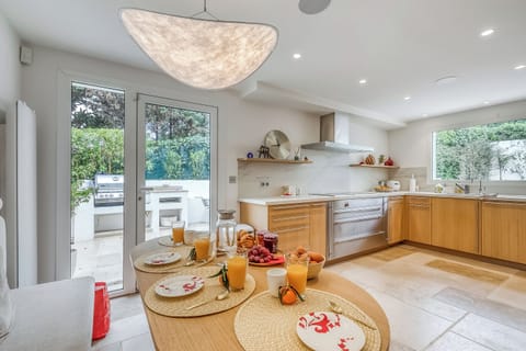 Kitchen and dining area