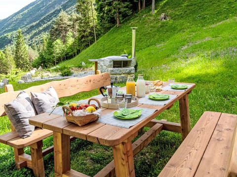 Furniture, Table, Outdoor Furniture, Outdoor Table, Picnic Table, Tableware, Kitchen & Dining Room Table, Chair, Food, Mountain Range