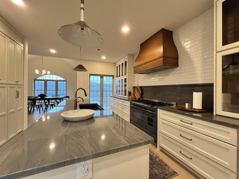 Kitchen with 48” range