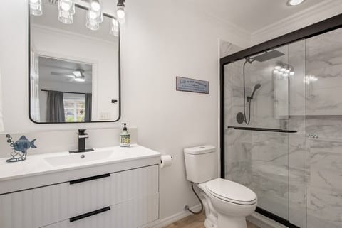 Spacious 4-bedroom  in beautiful Cape Canaveral with private pool House in Cape Canaveral