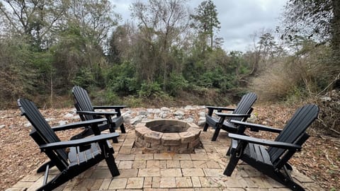 Firepit Exterior