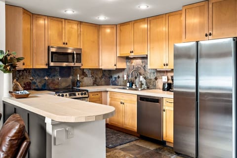 Fully equipped kitchen