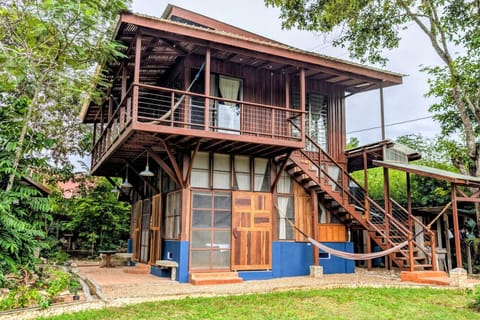 Los Techitos main house