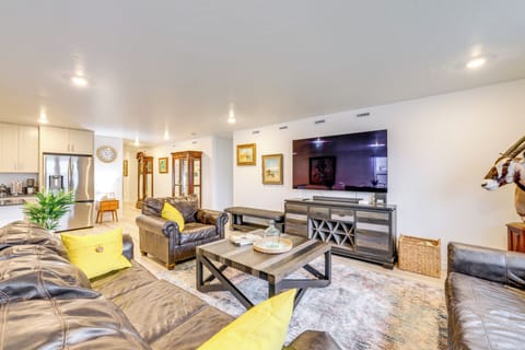 Living Room | Queen Sleeper Sofa | Smart TV