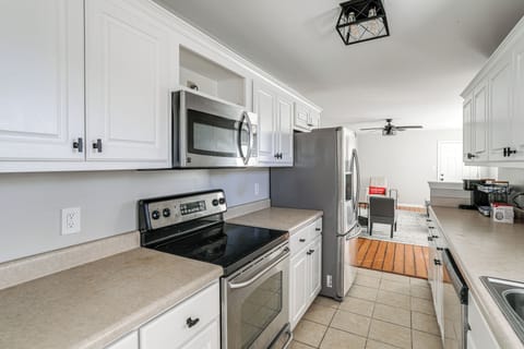 Kitchen | Keurig Coffee Maker