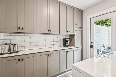 Laundry Room at 36 Wisteria Lane