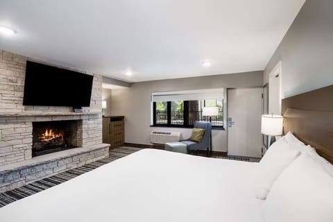 Bedroom. Interior and views may vary based on location and availability