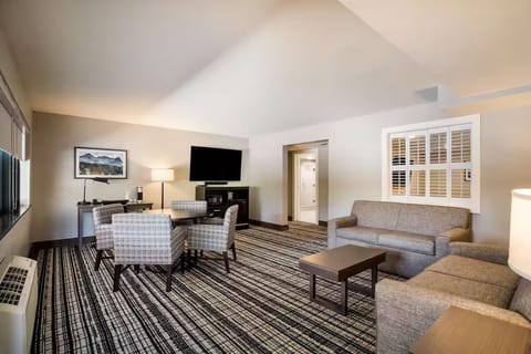 Stretch out on comfy seating and enjoy movie nights together.