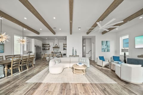 Shimmering Pearl | 2nd floor kitchen living, kitchen and dining room