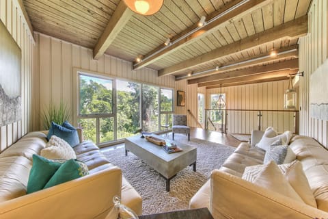 Welcome to Nautical Nook In Carmel-by-the-Sea