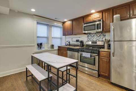Kitchen & Dining Area | Dishwasher