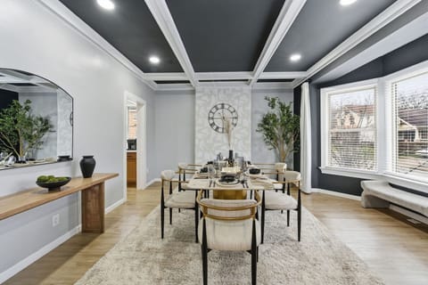 Luxury Dining Room Space