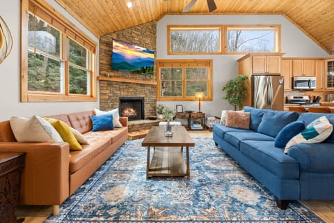 3 web or mls 359 vixen ln