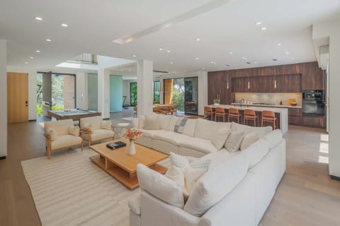 Tons of space, natural light, open flow with high ceilings.