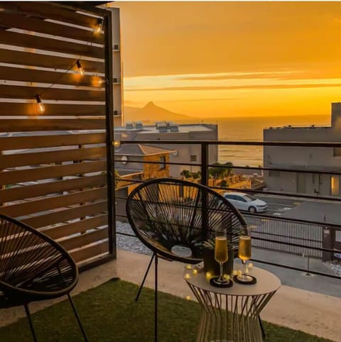 Manhattan on Coral Blouberg Beach Apartment (34806)