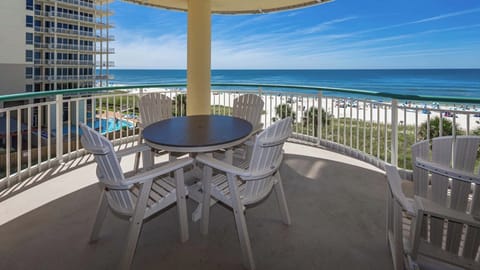 Welcome to Beach Colony East 3B