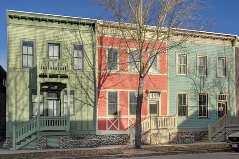 Welcome to The River Park House!