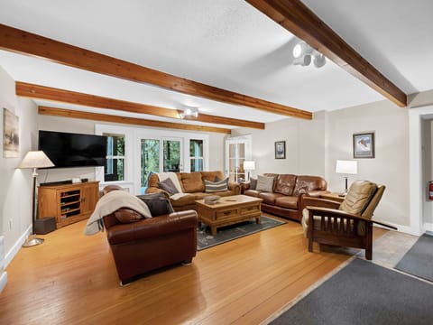 RRR- Living Room