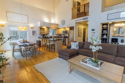 Main Level | Dining | Living Room | Kitchen