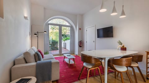 A spacious yet cozy living room.
#comfort #cozy #portugal #pt #lisbon