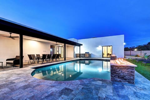 Resort-Style Pool w/Fire Features, Covered Patio & Rare Private Acre Lot