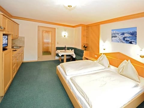 Vacation apartment Sommerstein - Pension Auhof Bed and Breakfast in Maria Alm