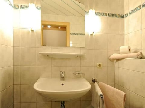 Vacation apartment Sommerstein - Pension Auhof Bed and Breakfast in Maria Alm