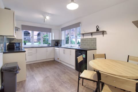 Kitchen and dinning room