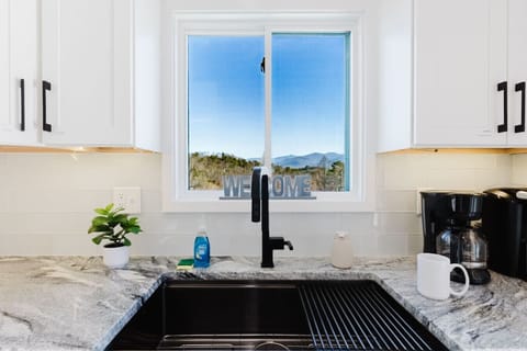 There`s even a view while you`re preparing meals