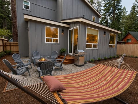 Backyard with gas fire pit, hammock & gas bbq