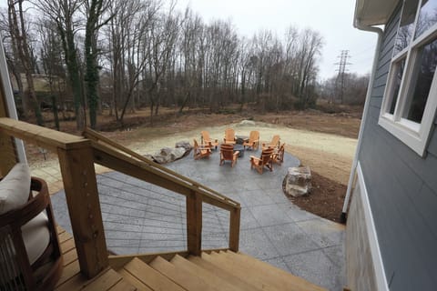 Firepit with seating