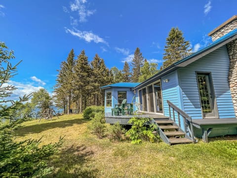 Seacliff is a beautiful home situated on a cliff's edge overlooking Lake Superior.