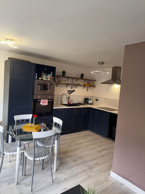 Image picker 4EA1AE74 4111 4FD9 BBF4 A9C98E71DE26 64356 00000E9FB048CAF0