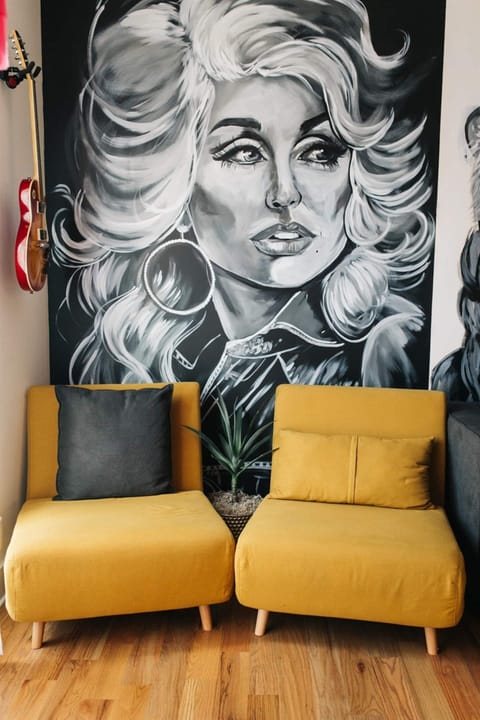 Celebrate the trip of a lifetime with the country music greats