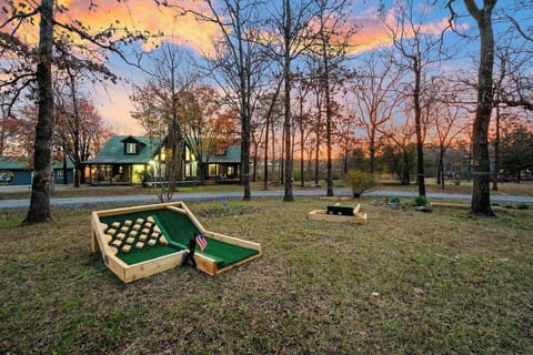 Expansive property / a resort in itself