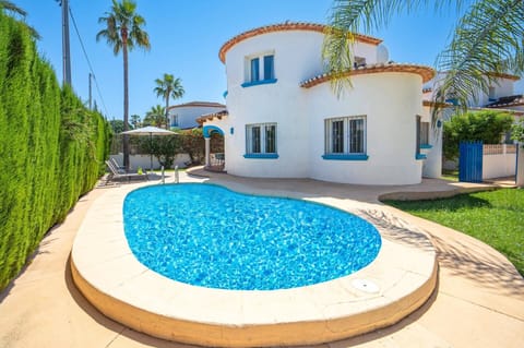 Villa Libra image