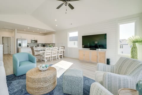 Surf City Vacation Rental | 4BR | 4BA | 1 Small Step Required | 2,054 Sq Ft